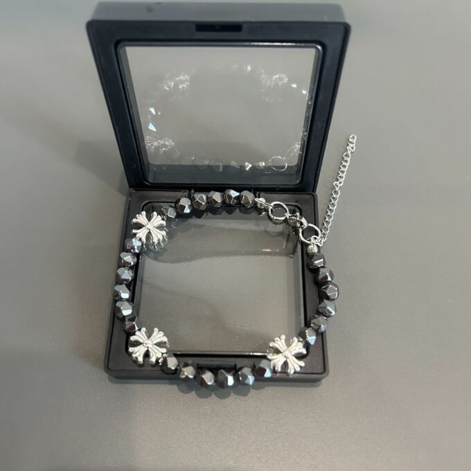 Black Gallstone Cross Flower Beaded Bracelet - Image 3